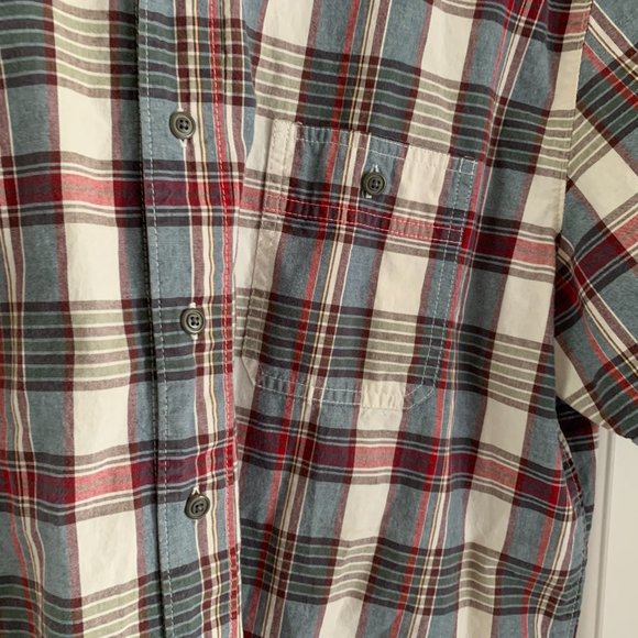 Old Navy Fitted Men's Button Shirt - Picture 5 of 6